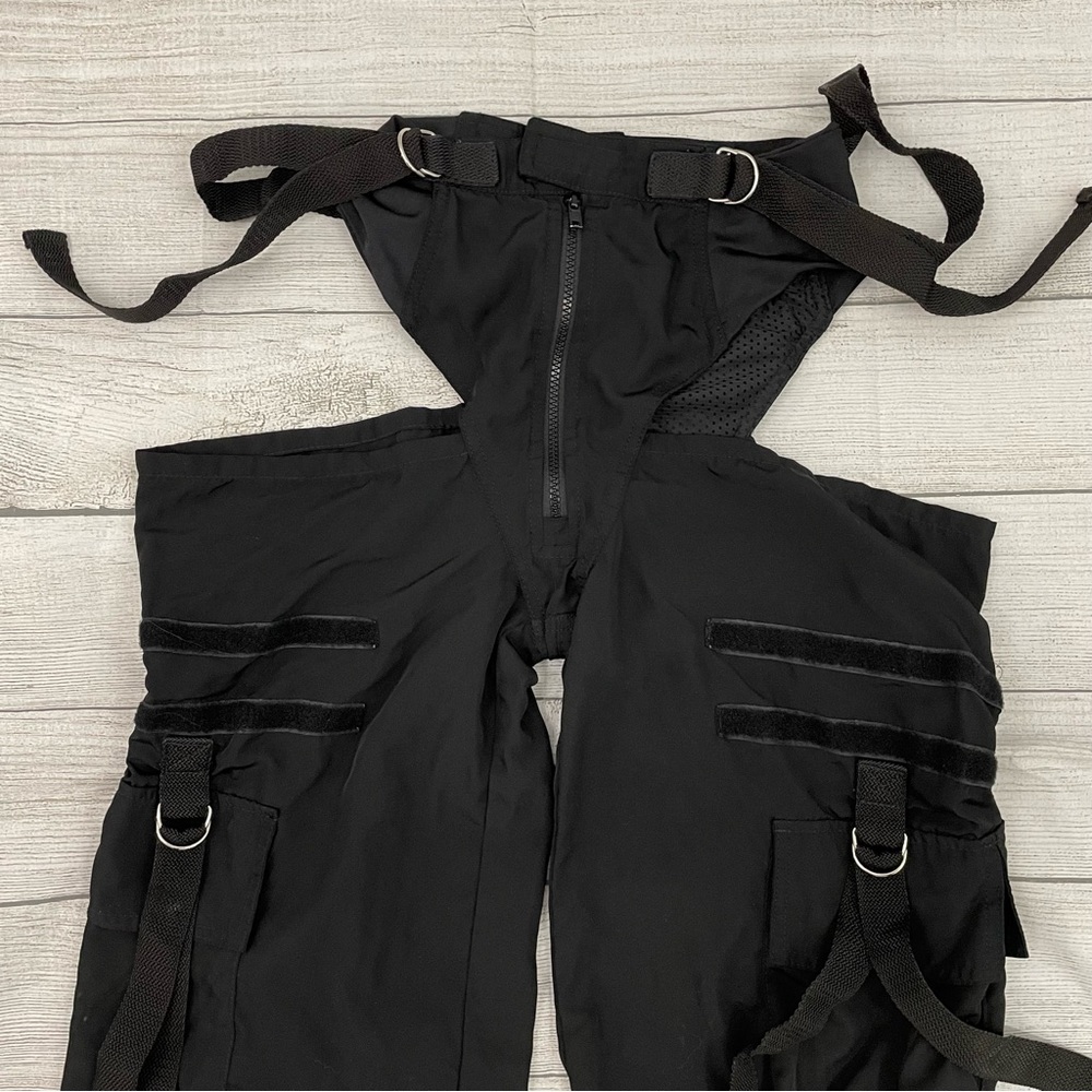 NAMILIA flame cut out pants - Picture 3 of 12